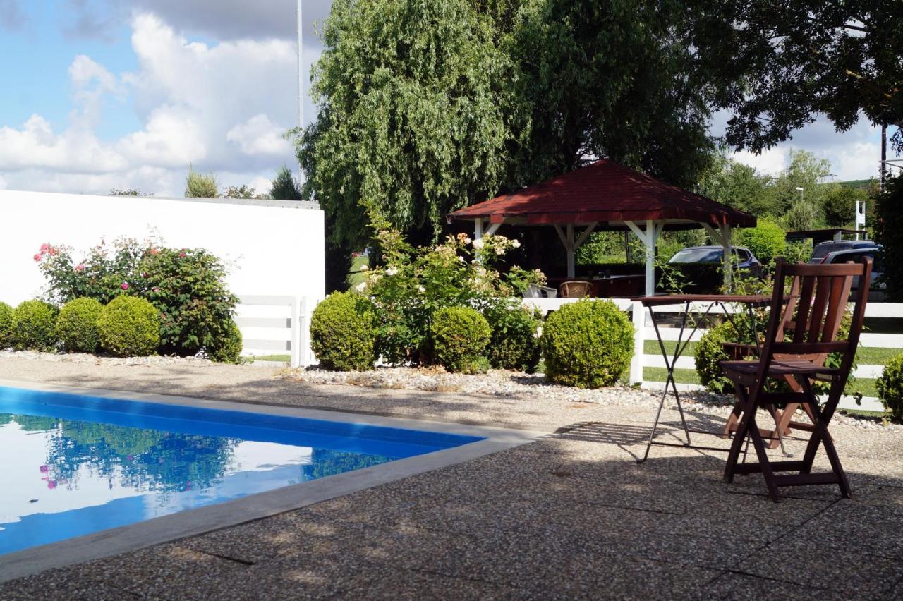 Kraft Hotel A61 Worms - Alzey Gundersheim Dış mekan fotoğraf